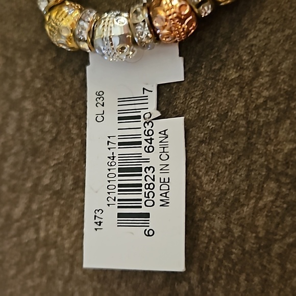 L&J INSPIRED Unisex Metal Beaded Cross Stretch Bracelet - Picture 6 of 6